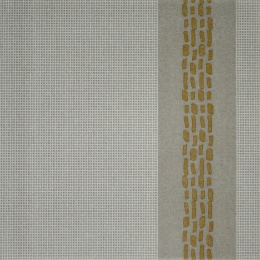 Detailansicht einer flachliegenden, abstrakt gemusterten Airlaid-Serviette in Greige, Taupe und Ocker, 1/4-Falz