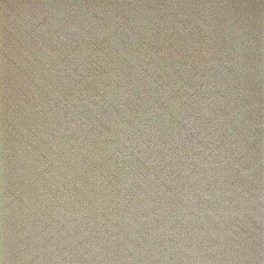 Detailansicht einer flachliegenden, braun melierten Airlaid-Serviette mit stoffähnlicher Struktur, 1/4-Falz